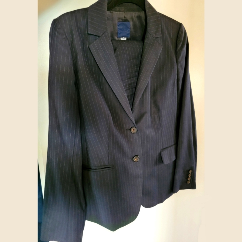 Women's J. Crew Super 120's skirt suit